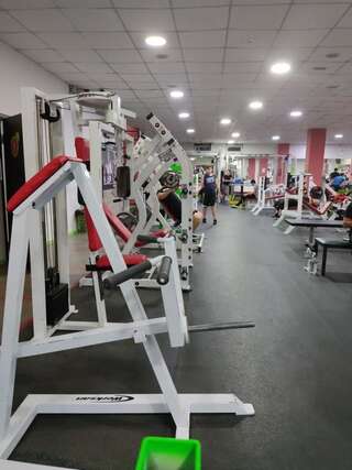 Хостелы Хостел, Спорт хостел Алматы Общий 8-местный номер для мужчин-10