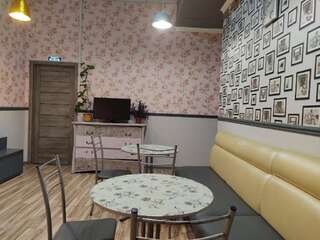 Хостелы Хостел, Спорт хостел Алматы Общий 8-местный номер для мужчин-11